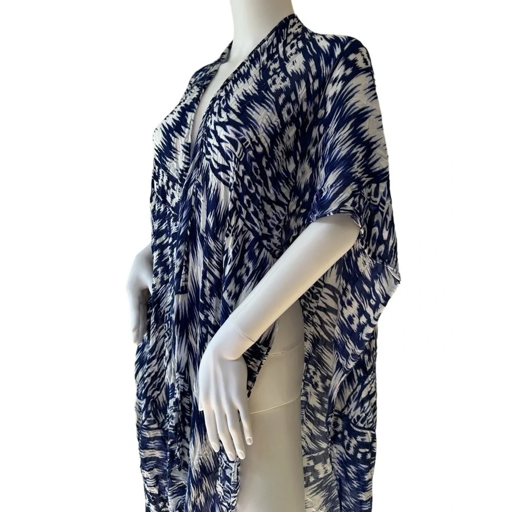 Cynthia Rowley Blue and White Oversized Scarf Wrap Beach Coverup, OS